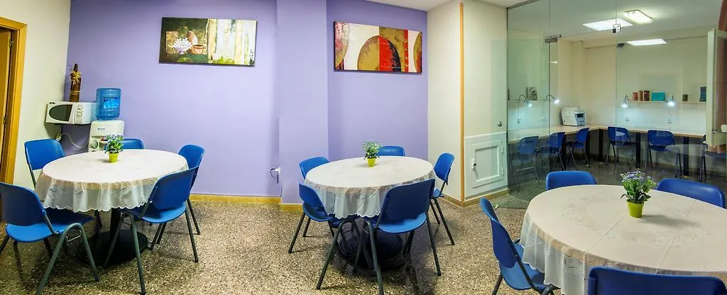 Hostel Residencia Sants Barcelona